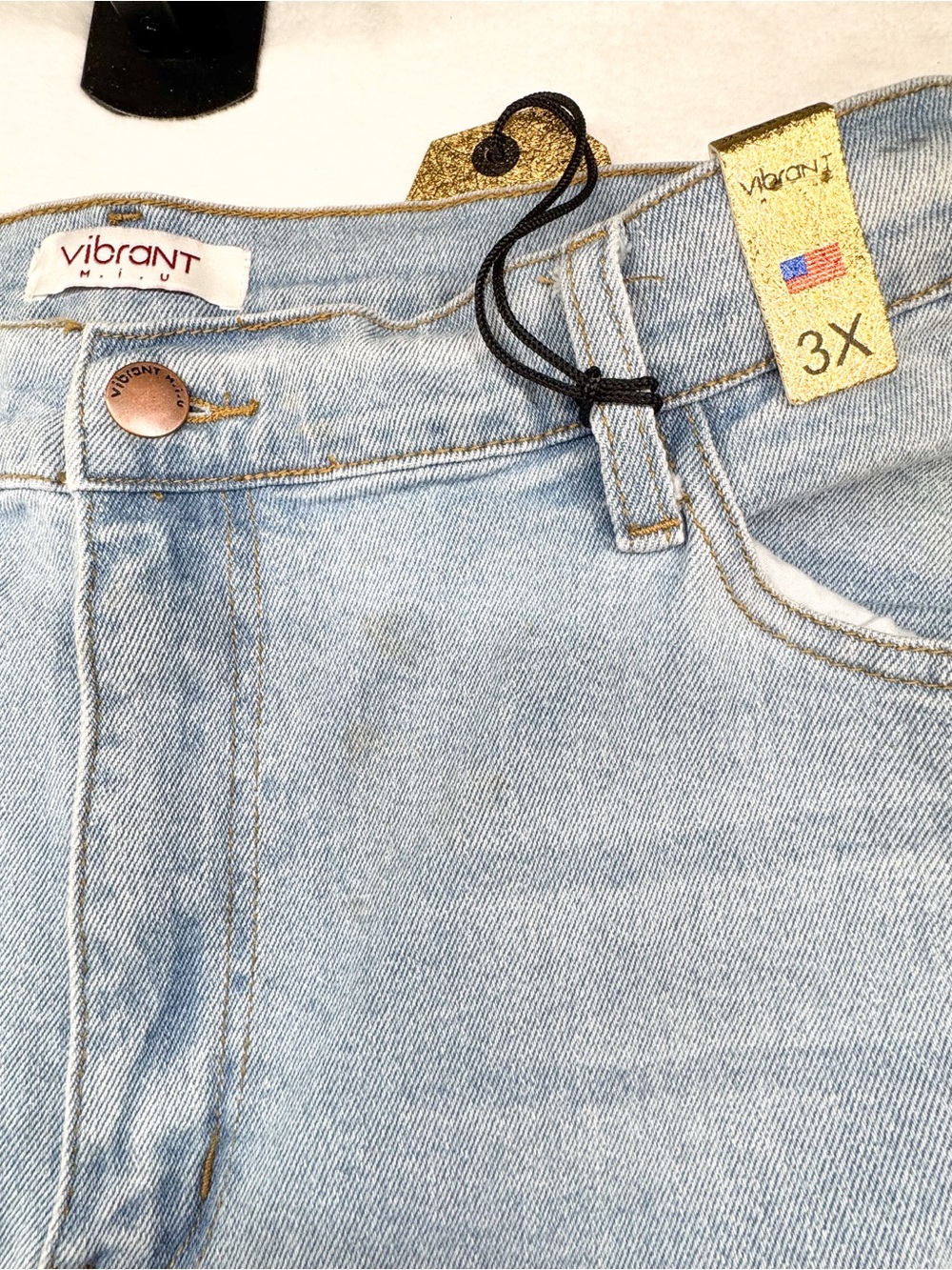 Vibrant M.I.U. 3X Light Wash Distressed Ripped Wide Leg Jeans NWT - Picture 7 of 16